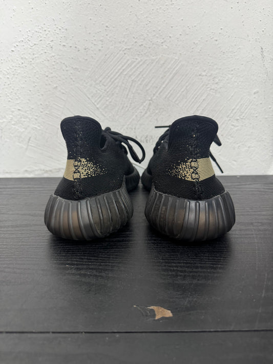 YEEZY 350 CORE BLK/GREEN (USED) (NB)