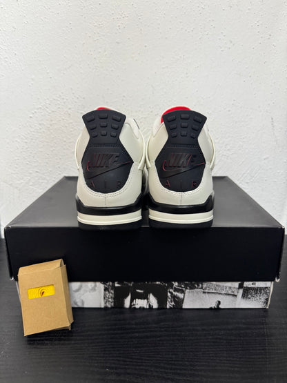 JORDAN 4 FLIGHT CLUB