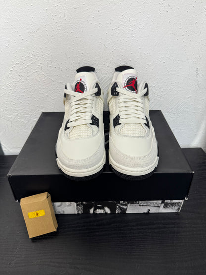 JORDAN 4 FLIGHT CLUB