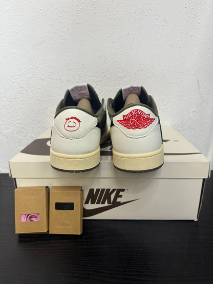 JORDAN 1 LOW TRAVIS SCOTT MEDIUM OLIVE