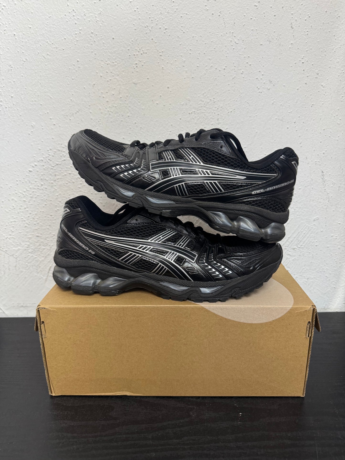 ASICS GEL KAYANO BLACK/PURE SILVER (USED)