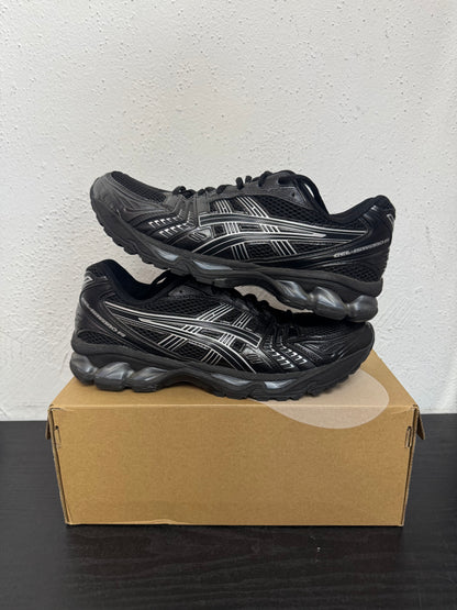 ASICS GEL KAYANO BLACK/PURE SILVER (USED)