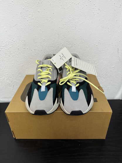 YEEZY 700 WAVE RUNNER (SAMPLE)