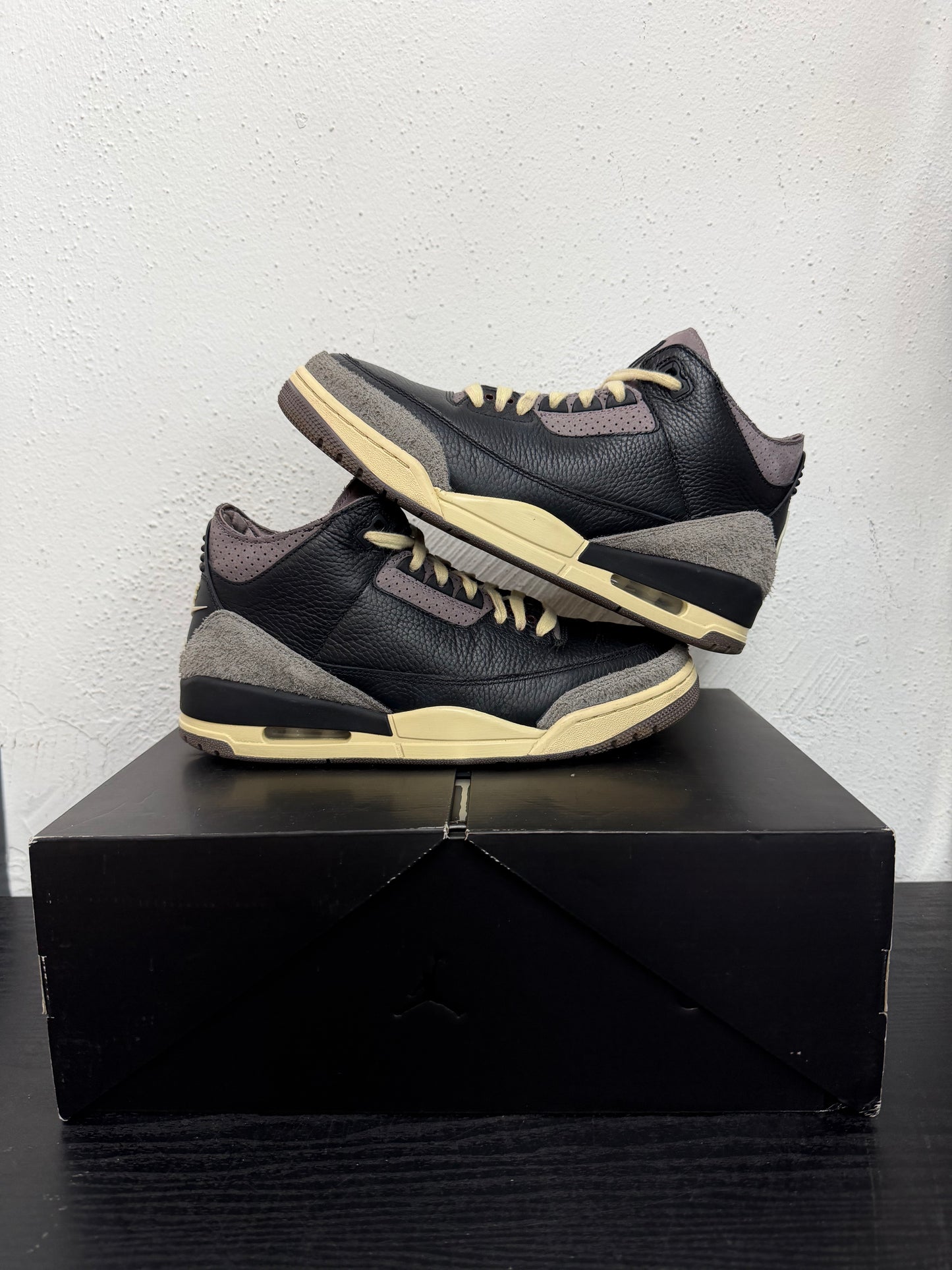 JORDAN 3 A MA MANIERE WYWS WMNS (USED)