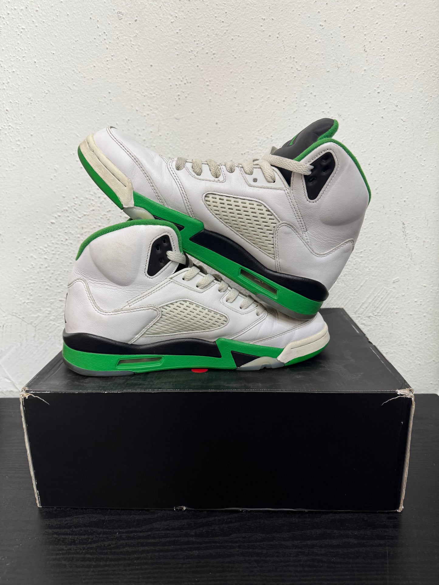 JORDAN 5 WMNS LUCKY GREEN (USED)