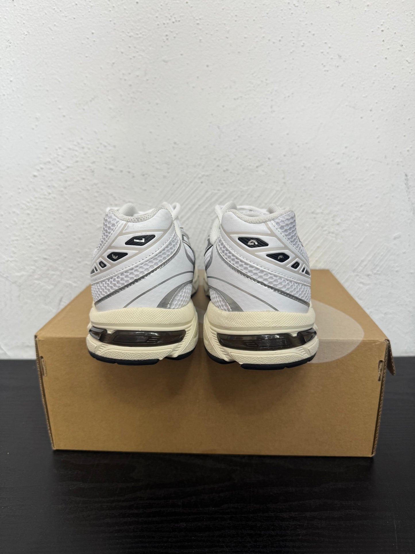 ASICS GEL 1130 WHITE CLOUD GREY (USED)