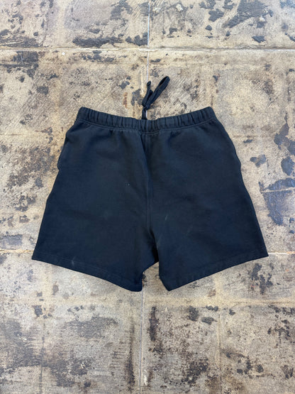 ESSENTIAL BLACK SHORTS (USED)
