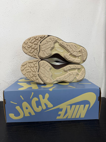 NIKE ZOOM FIELD JAXX TRAVIS SCOTT LIGHT CHOCOLATE