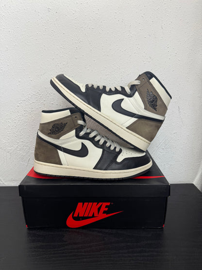 JORDAN 1 MOCHA (USED)