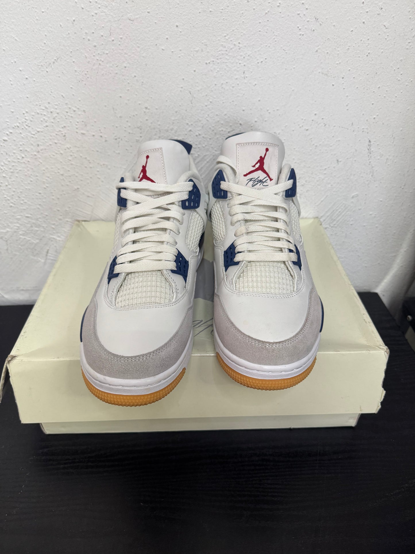 JORDAN 4 SB NAVY (USED)