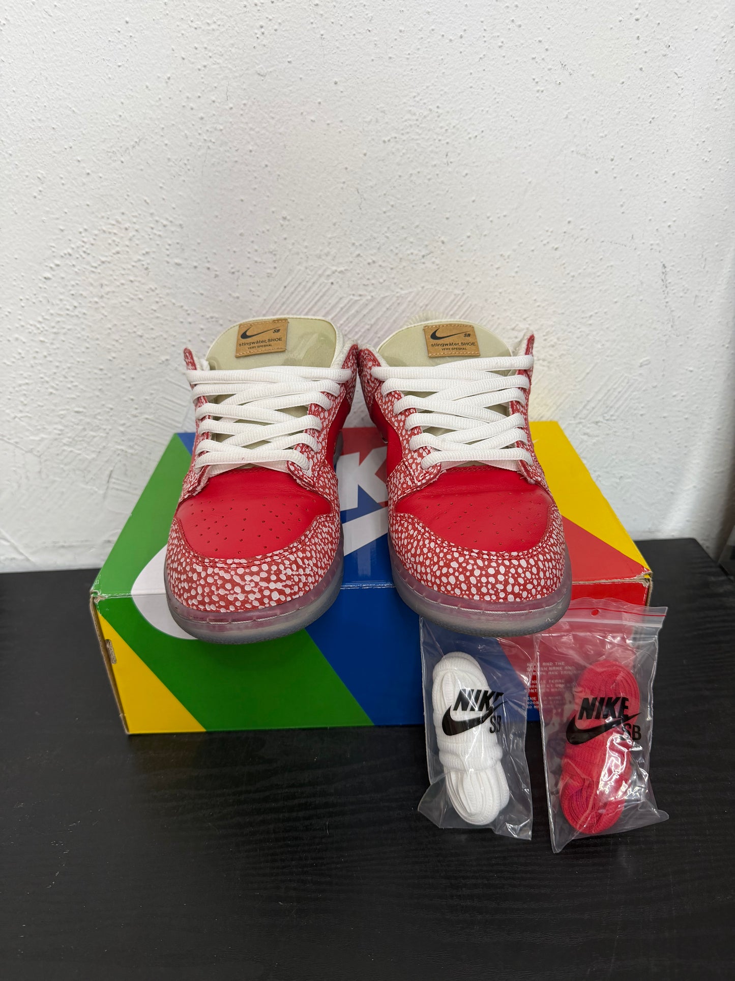 DUNK LOW SB STINGWATER (USED)