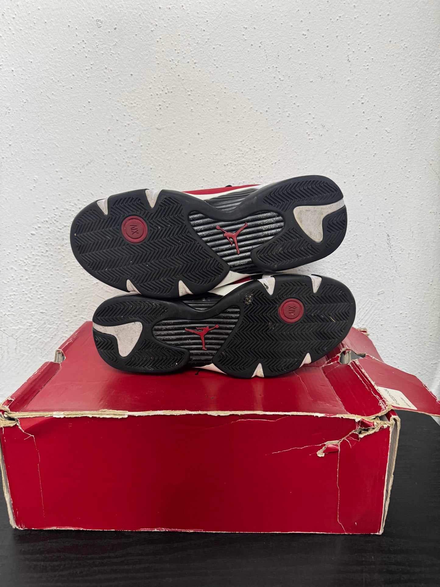 JORDAN 14 GYM RED TORO (USED)