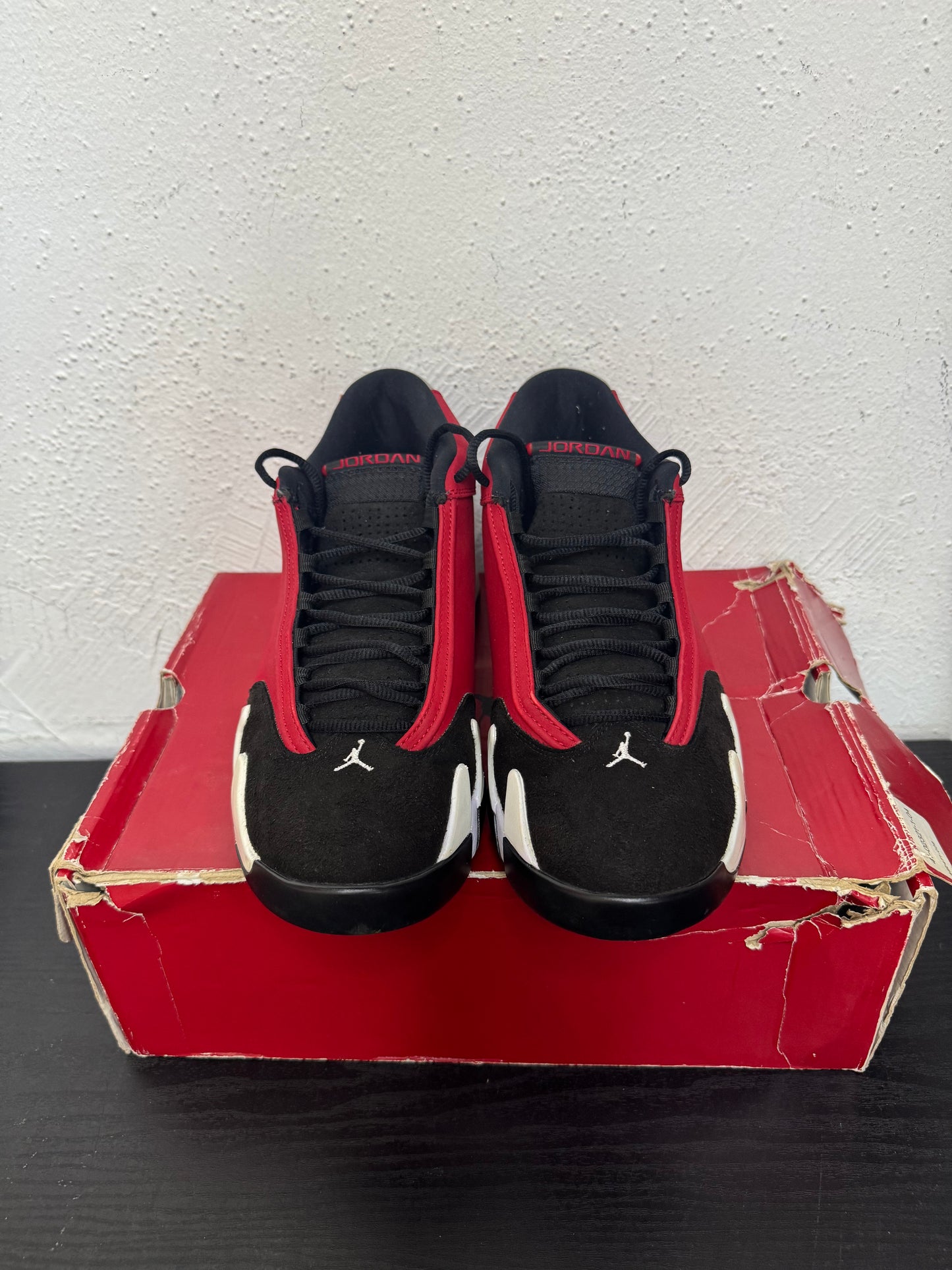 JORDAN 14 GYM RED TORO (USED)
