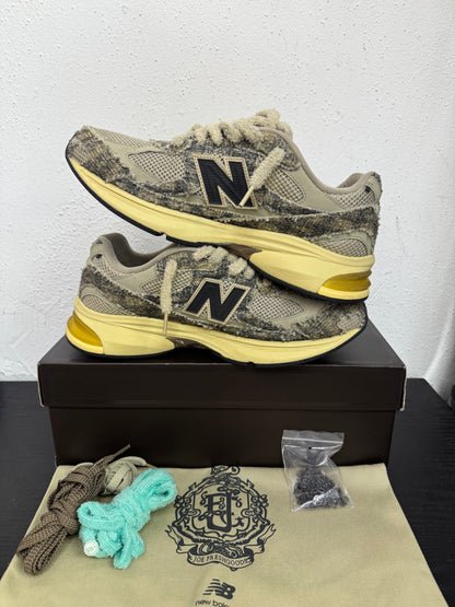 NEW BALANCE 2010 JOE FRESHGOOD BAG LADY(USED)
