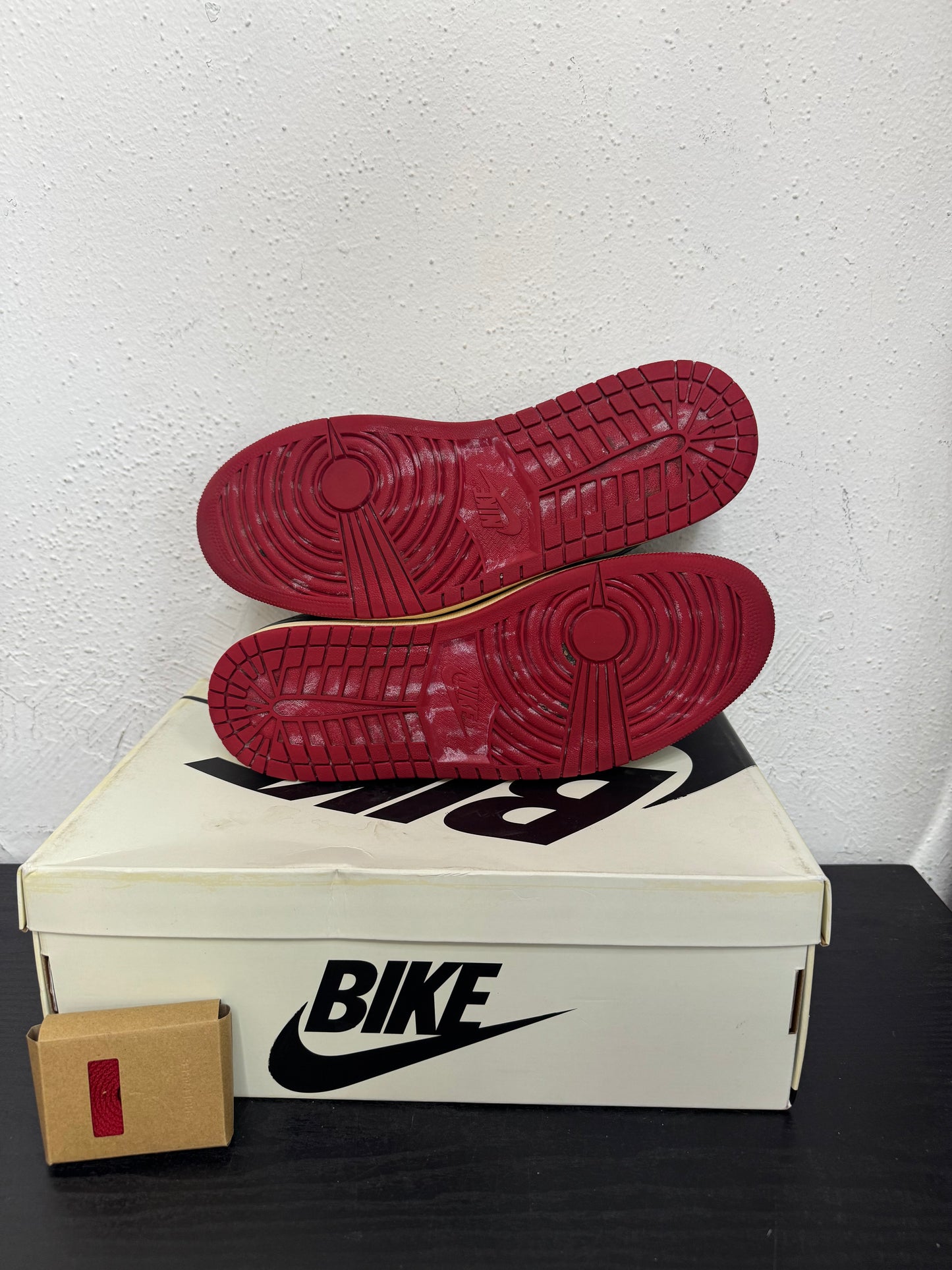 JORDAN 1 LOW NIGEL SYLVESTER BETTER WITH TIME (USED)
