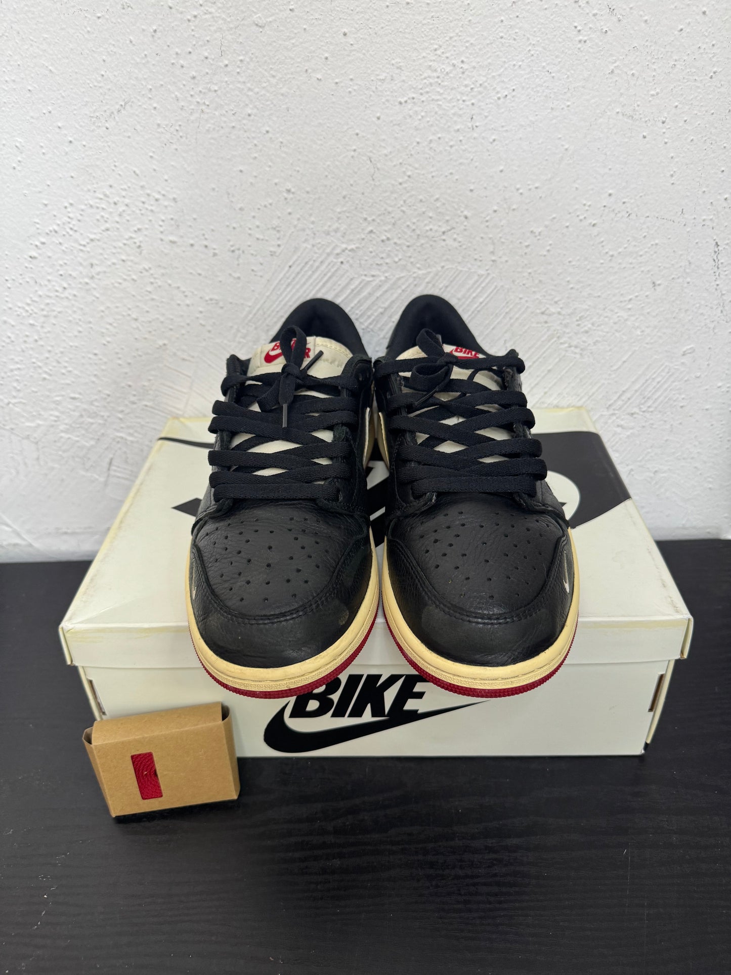JORDAN 1 LOW NIGEL SYLVESTER BETTER WITH TIME (USED)