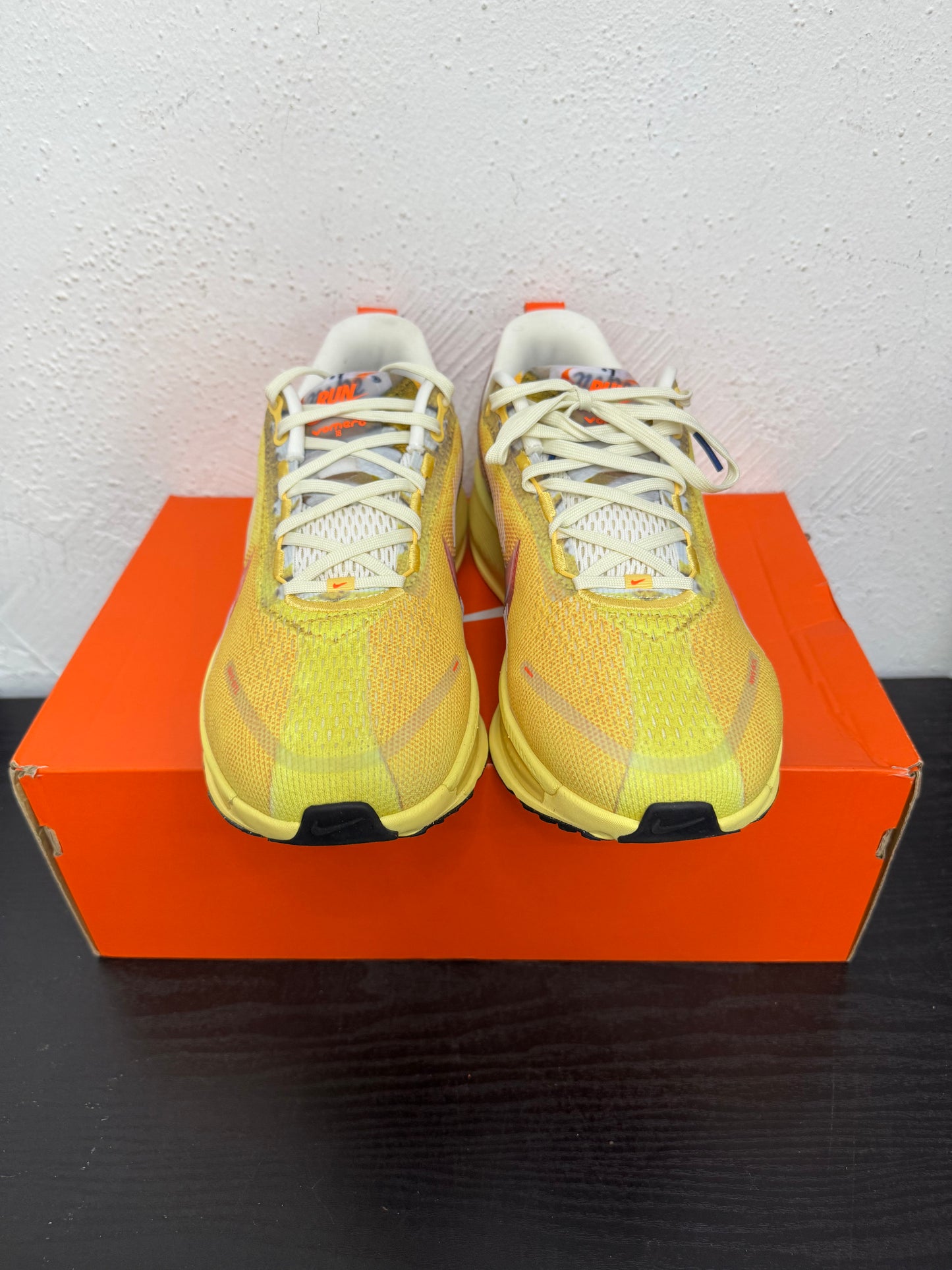 NIKE VOMERO 18 SE INTERNATIONAL RUNNING PACK LD-1000