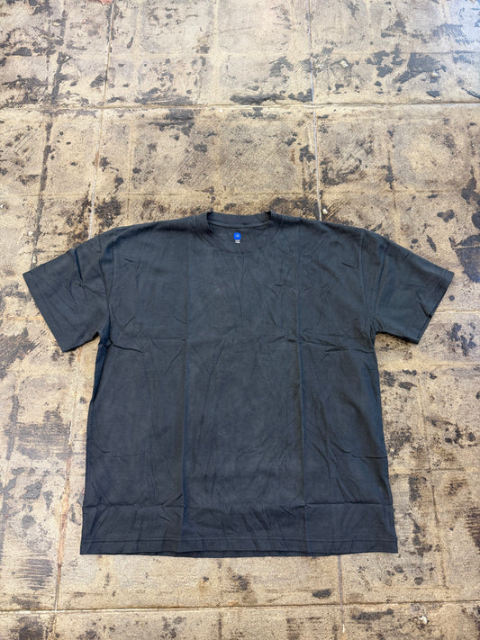 YEEZY GAP CHARCOAL TEE