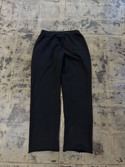 LOST HILLS BLACK SWEATS