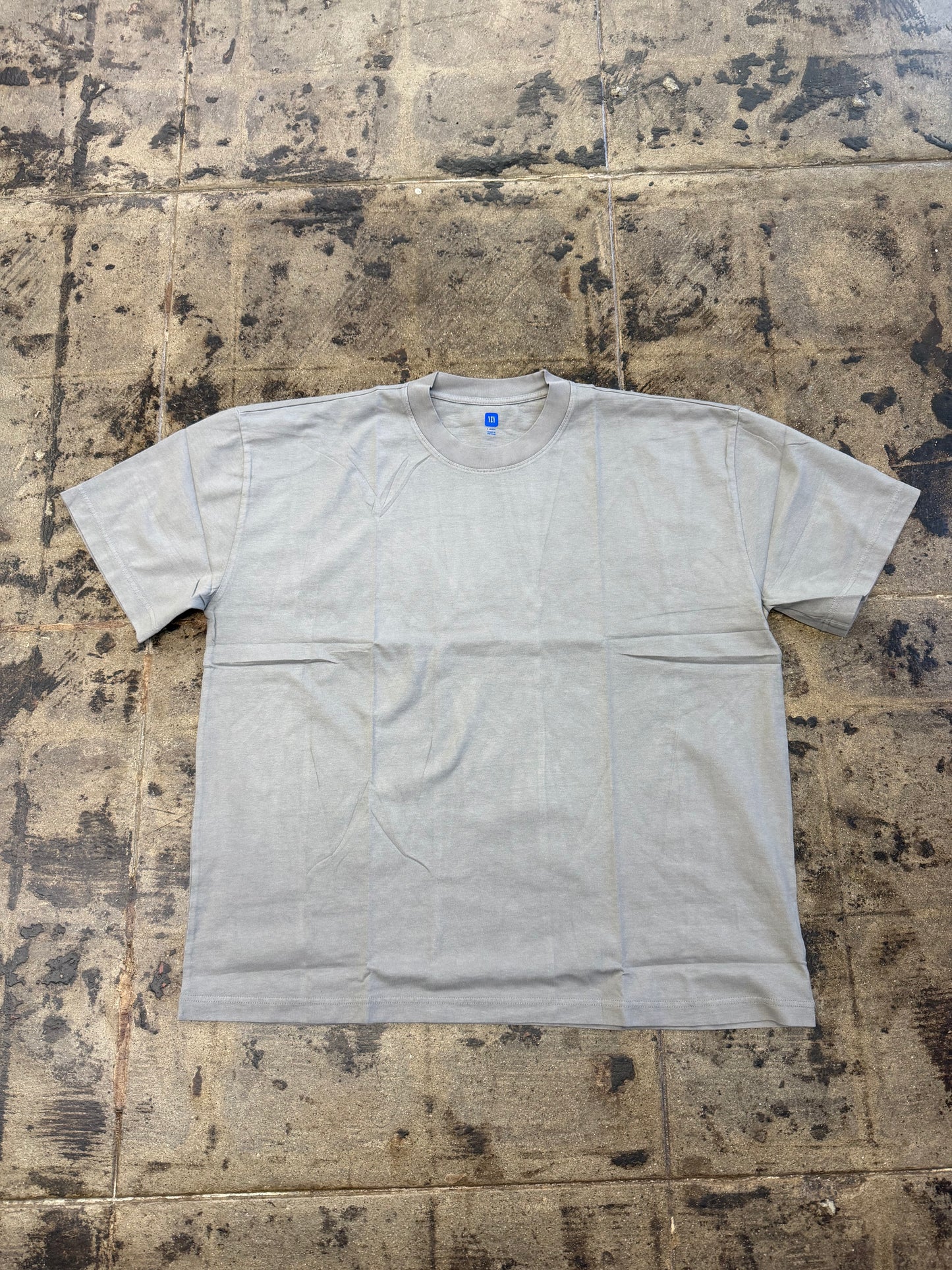YEEZY GAP GREY TEE