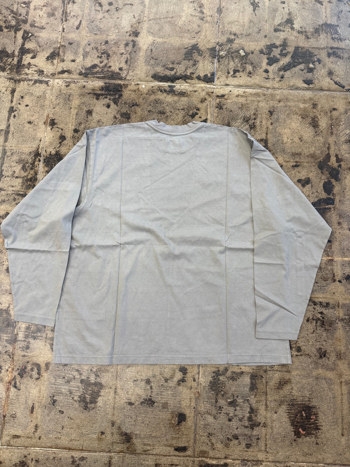 YEEZY GAP GREY LONG SLEEVE