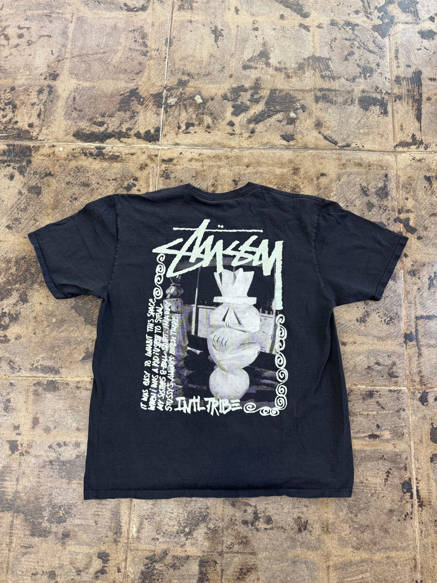 STUSSY TIKI BLACK TEE (USED)