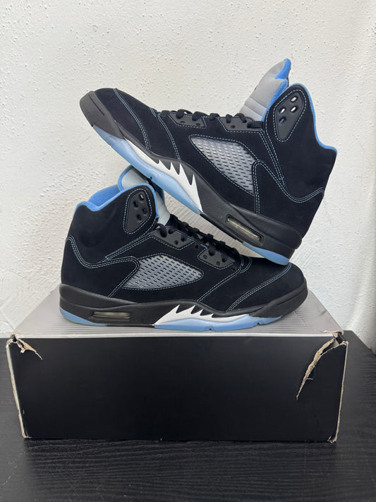 JORDAN 5 BLACK UNIVERSITY BLUE (USED)