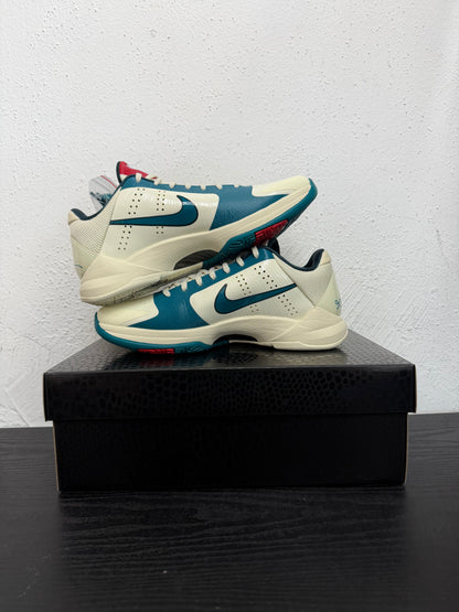 KOBE 5 PROTRO CAITLIN CLARK COCONUT MILK