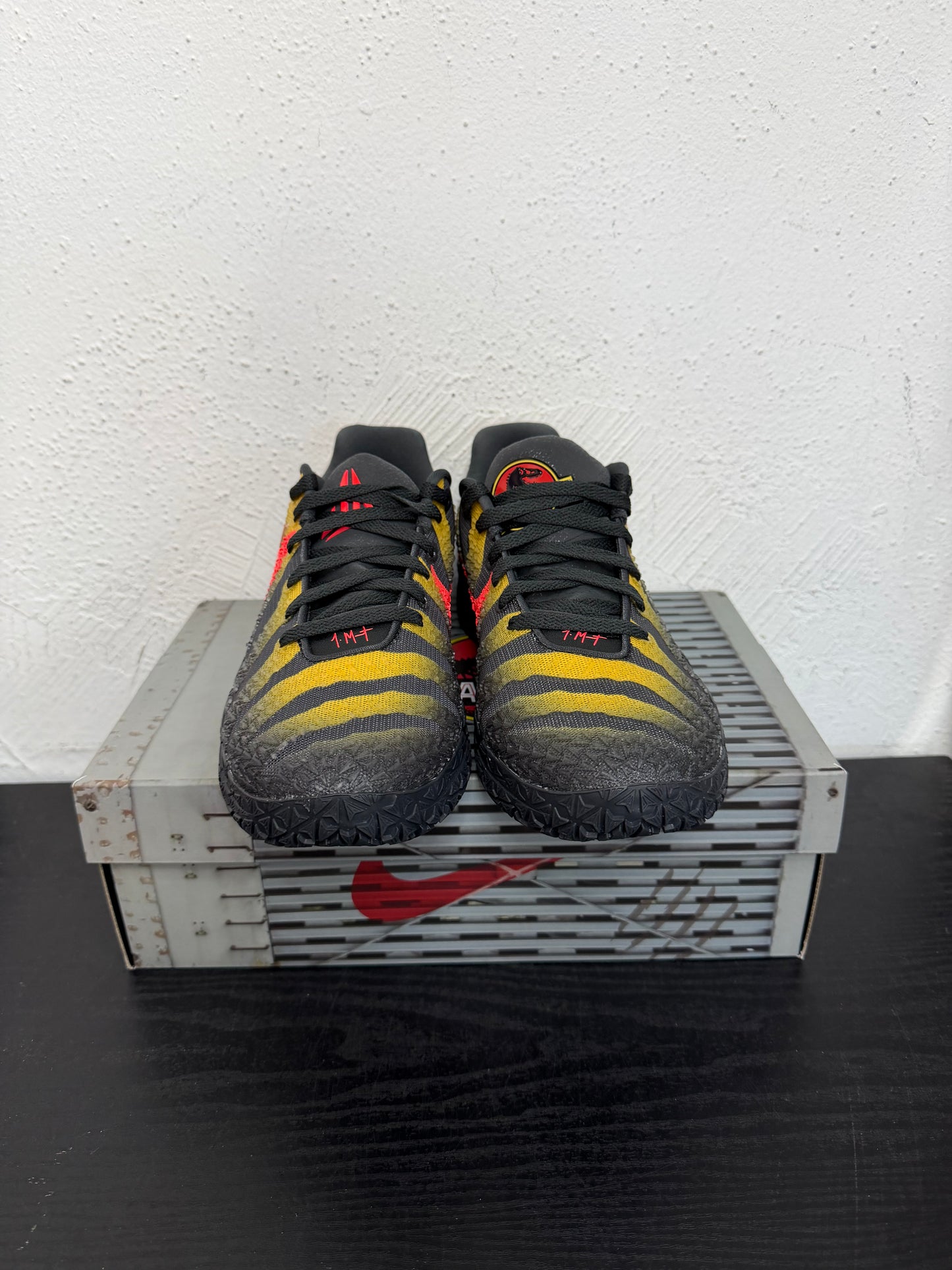 NIKE JA 3 JURASSIC PARK RAPTOR
