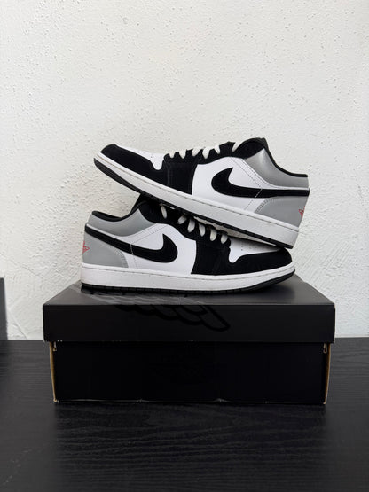 JORDAN 1 LOW SE WHT/RED/BLK/SILVER (USED)