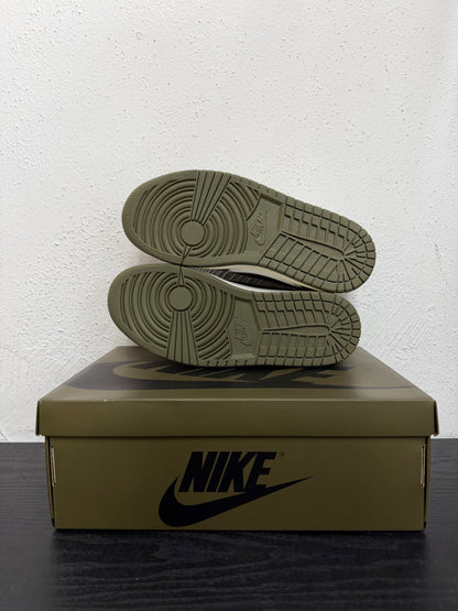 JORDAN 1 LOW MEDIUM OLIVE