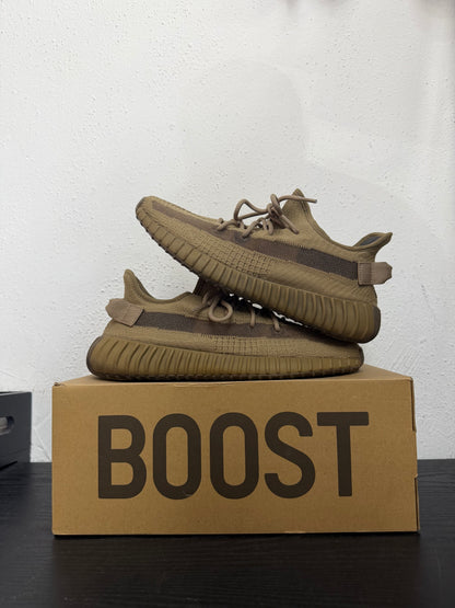 YEEZY 350 EARTH (USED)