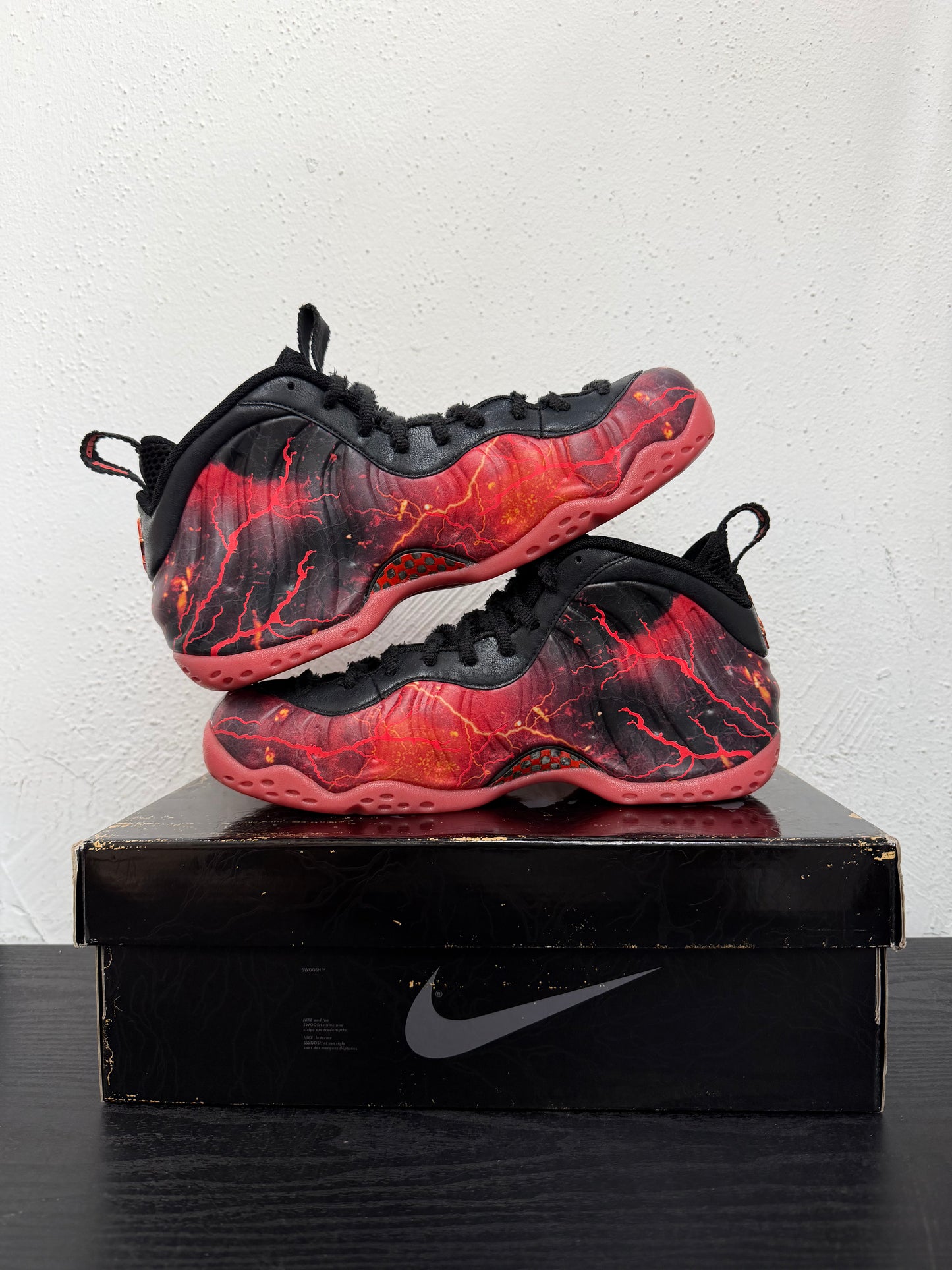 NIKE FOAMPOSITE ONE STRANGER THINGS
