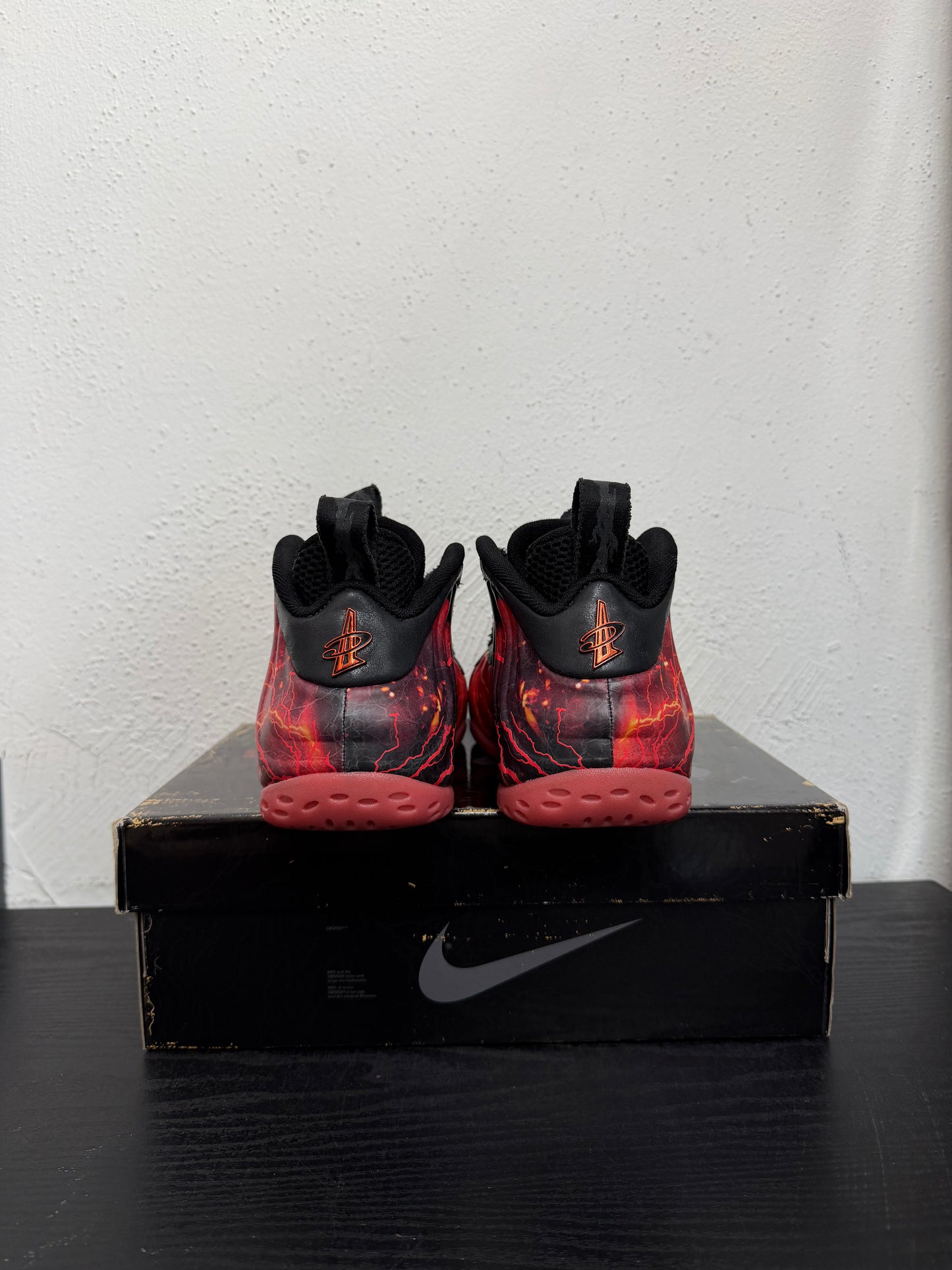 NIKE FOAMPOSITE ONE STRANGER THINGS