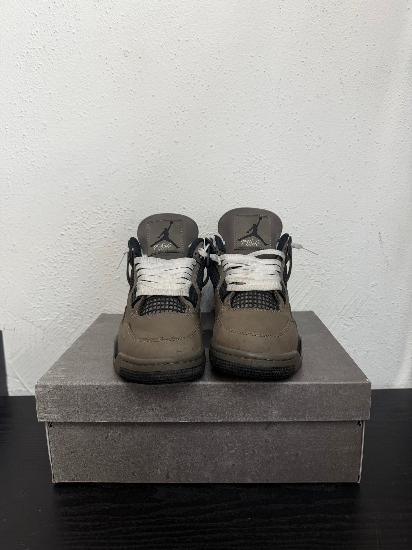 JORDAN 4 CAVE STONE (USED)