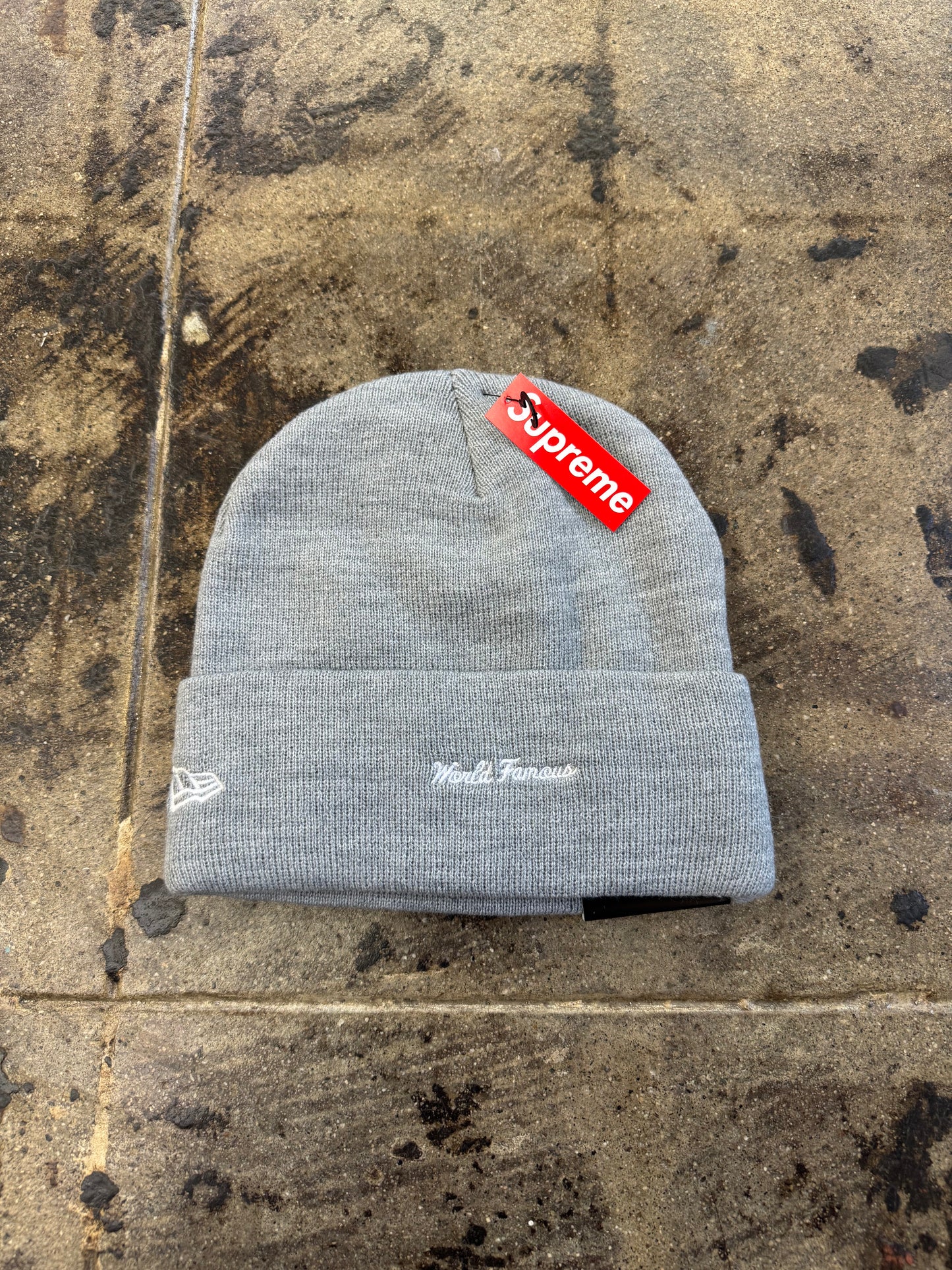 SUPREME NEW ERA BOX LOGO GREY BEANIE