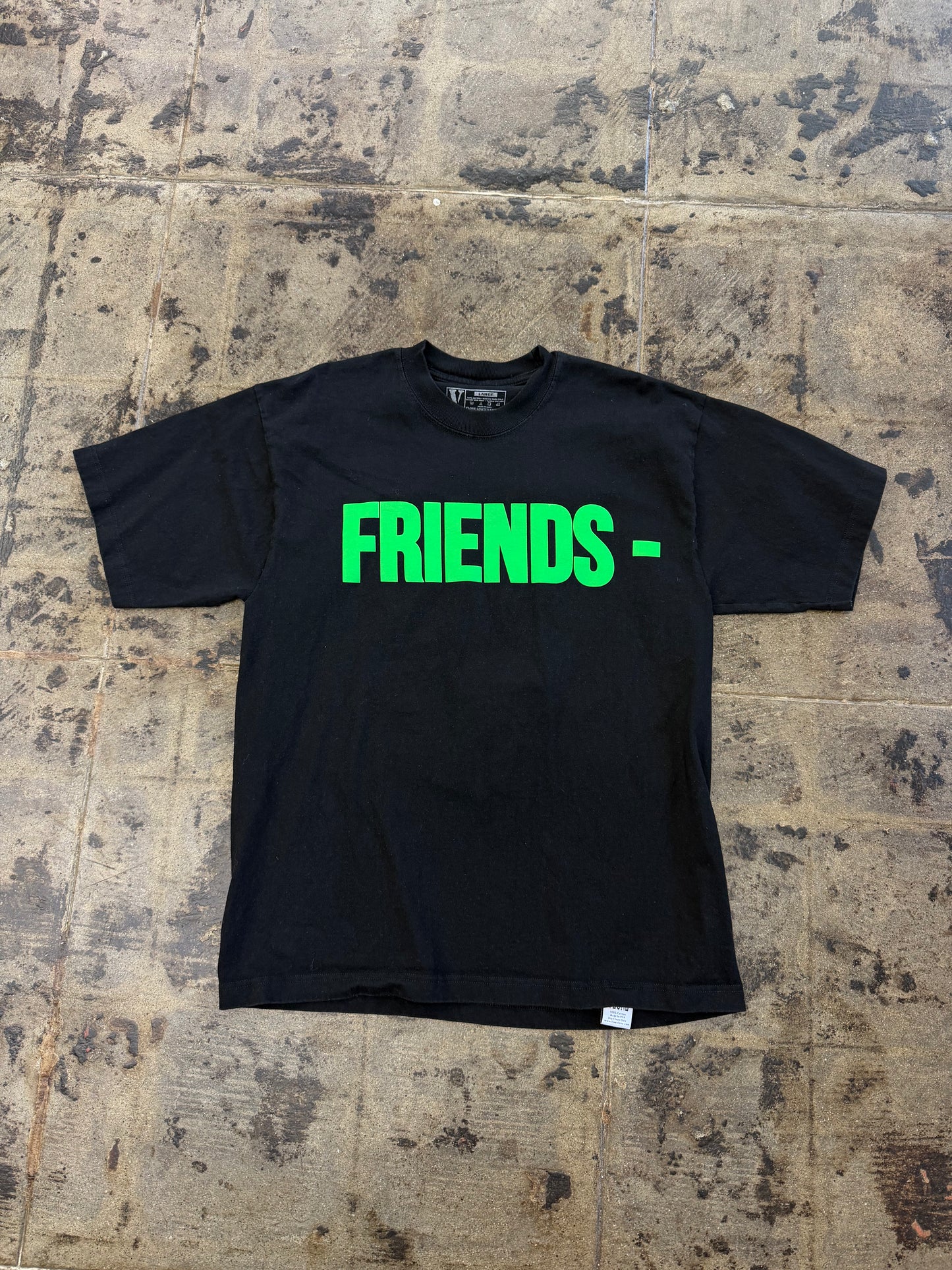 VLONE FRIENDS GREEN TEE