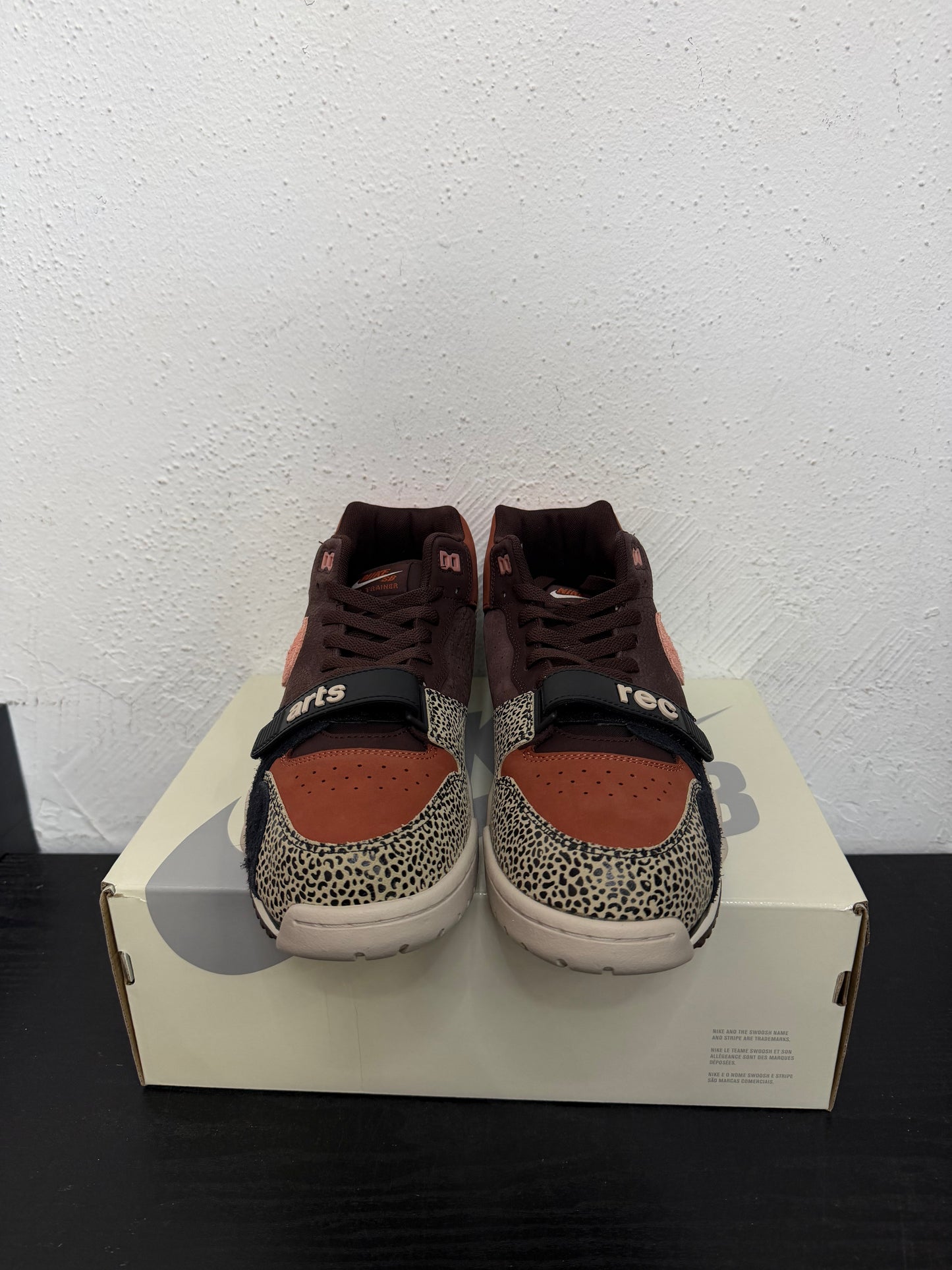NIKE SB AIR TRAINER 1 ARTS-REC LIMESTONE