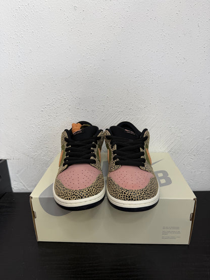 DUNK LOW SB ARTS-REC
