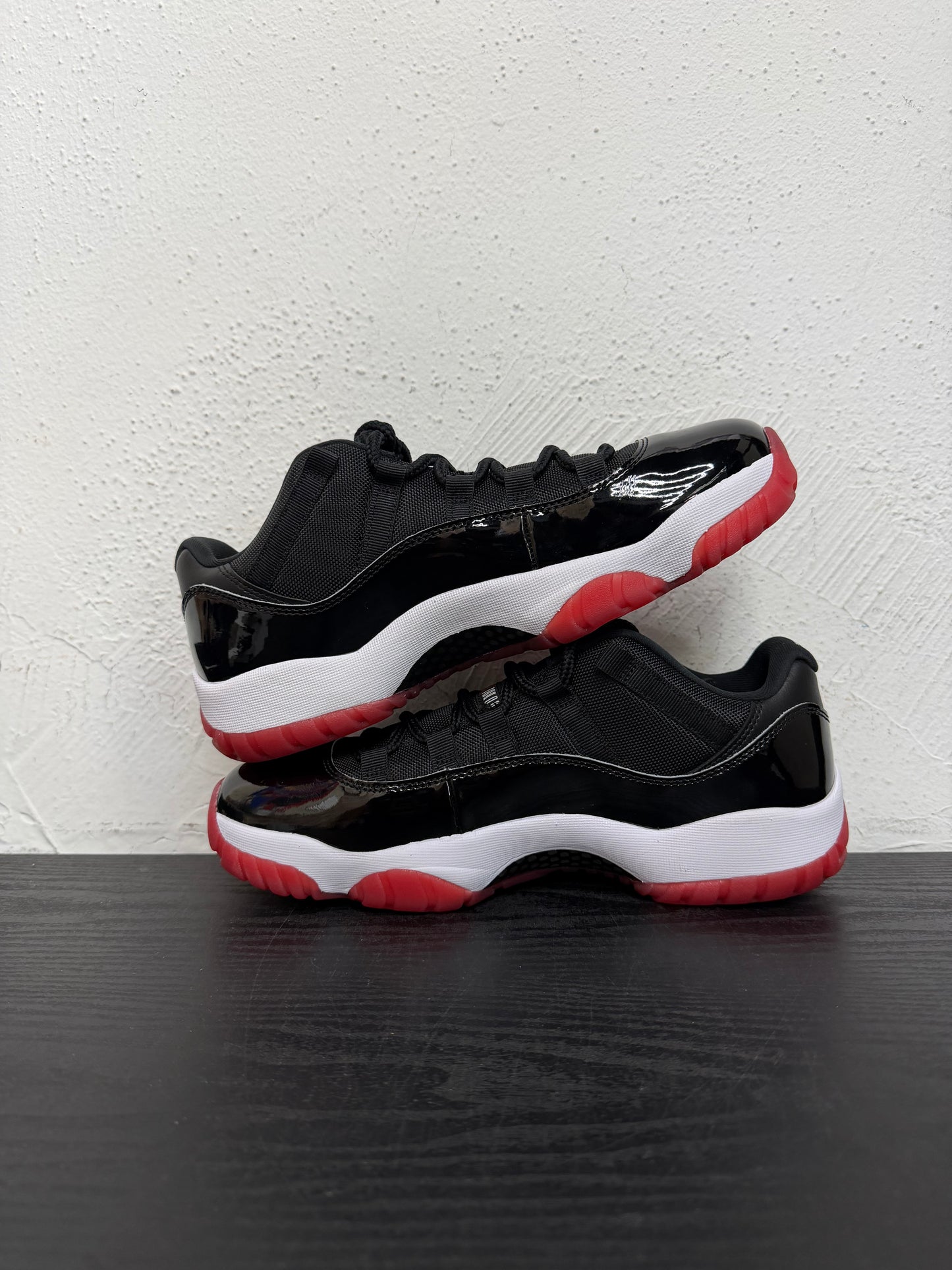 JORDAN 11 LOW BRED (2025) (NB)