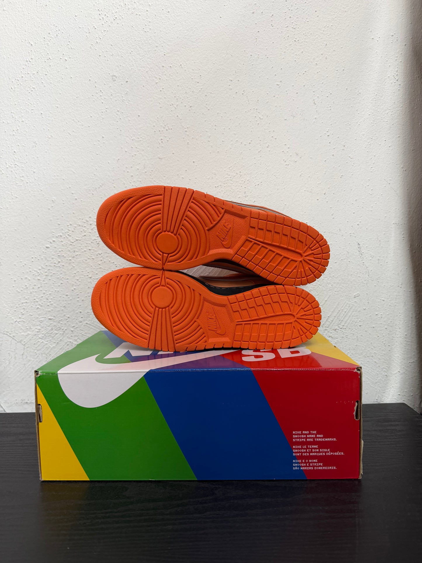 DUNK LOW SB ORANGE LOBSTER