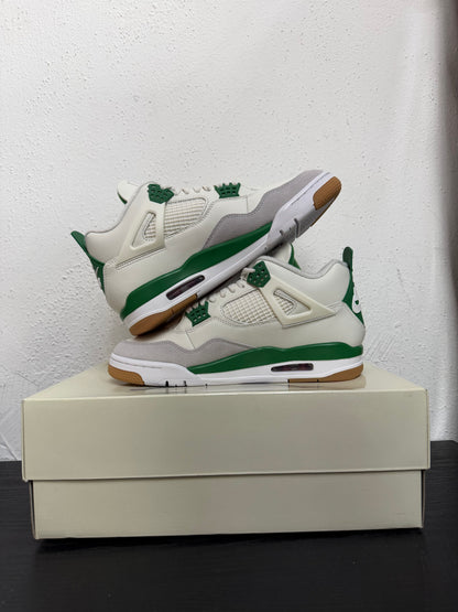 JORDAN 4 SB PINE GREEN