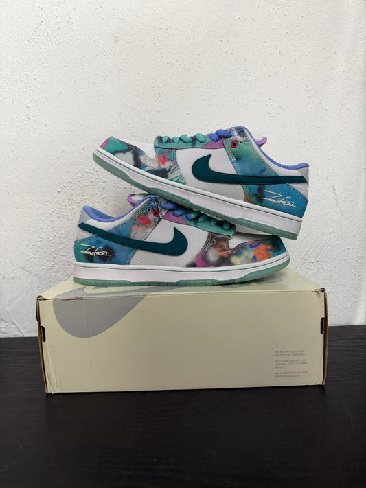 DUNK LOW SB FUTURA