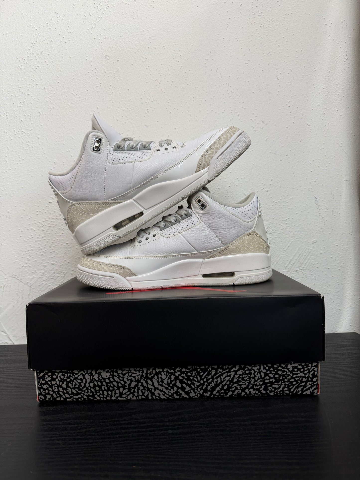 JORDAN 3 PURE MONEY  (USED)