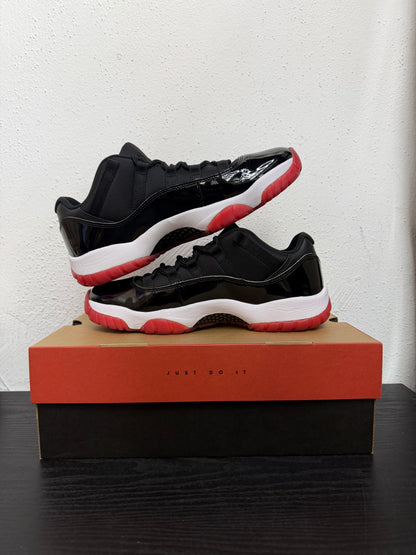 JORDAN 11 LOW BRED (USED)