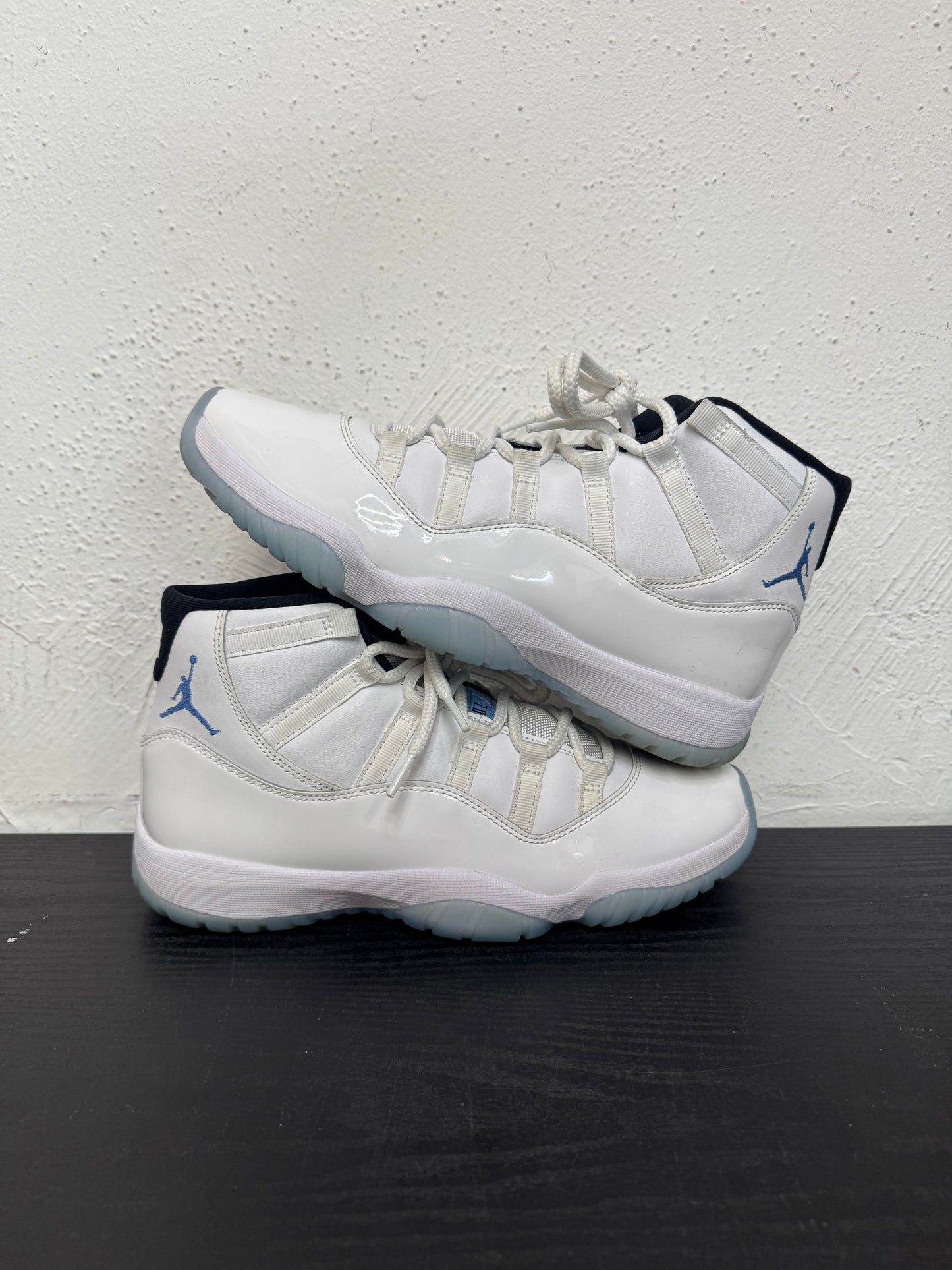 JORDAN 11 LEGEND BLUE (USED) (NB)