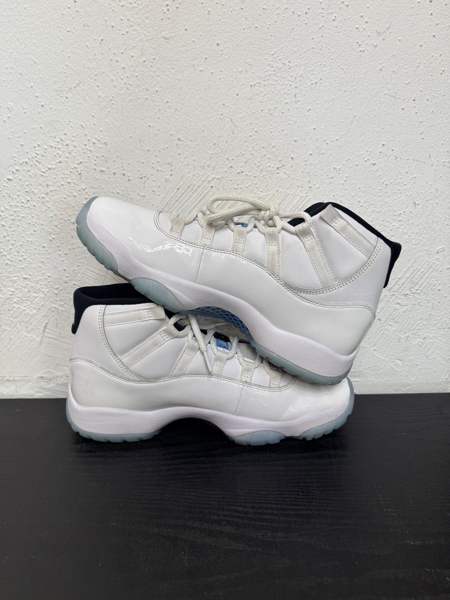 JORDAN 11 LEGEND BLUE (USED) (NB)