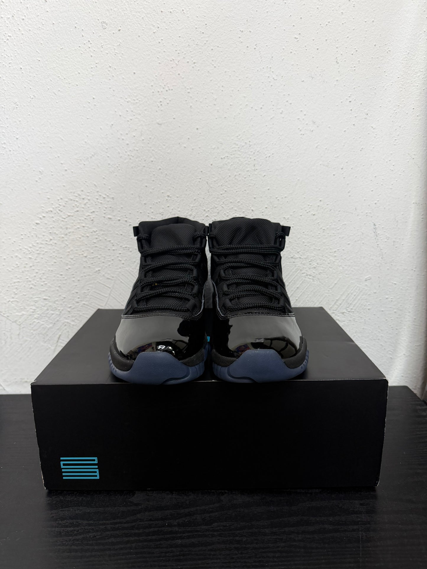 JORDAN 11 GAMMA BLUE (USED)