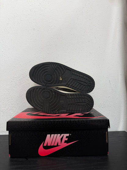 JORDAN 1 LOW PSG (USED)