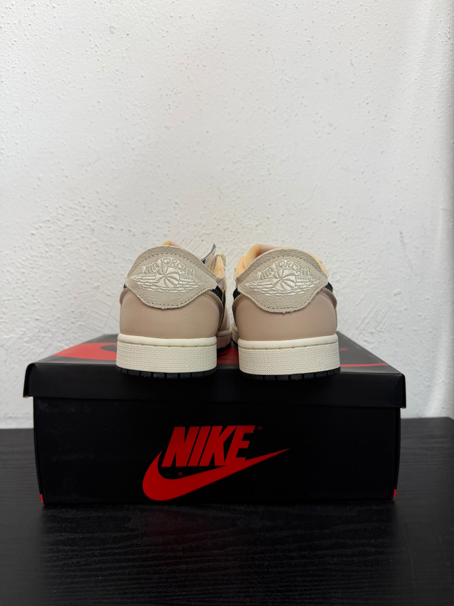 JORDAN 1 LOW COCONUT MILK